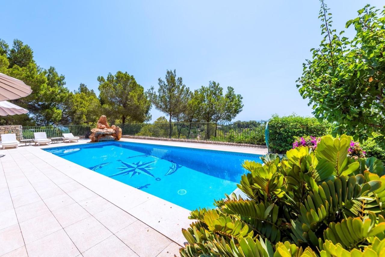 Villa Azumar, Piscina, Jardin *