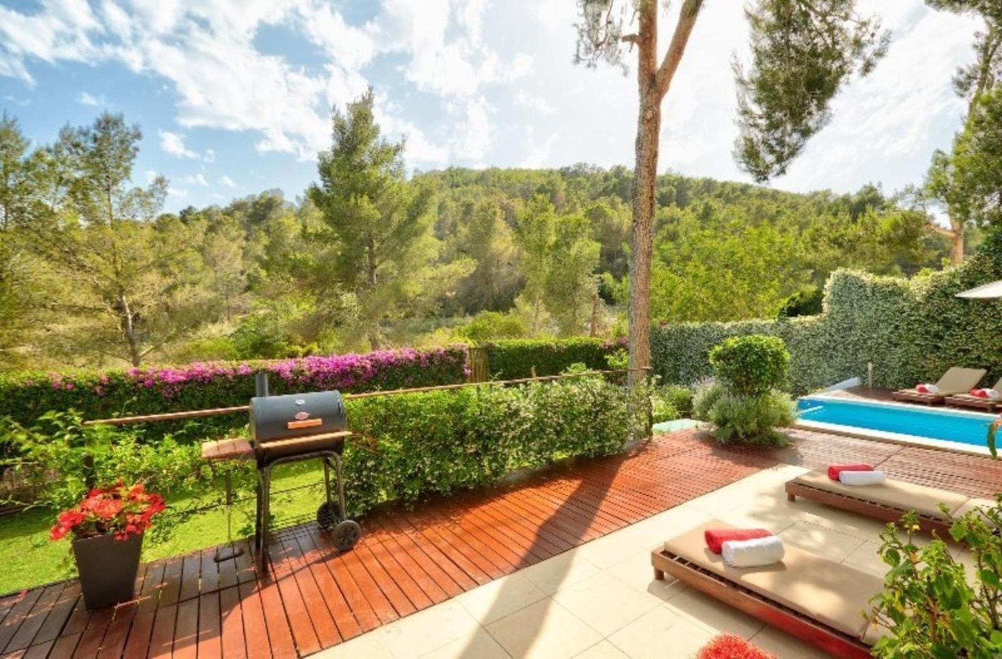 Retreats * Santa Eularia des Riu