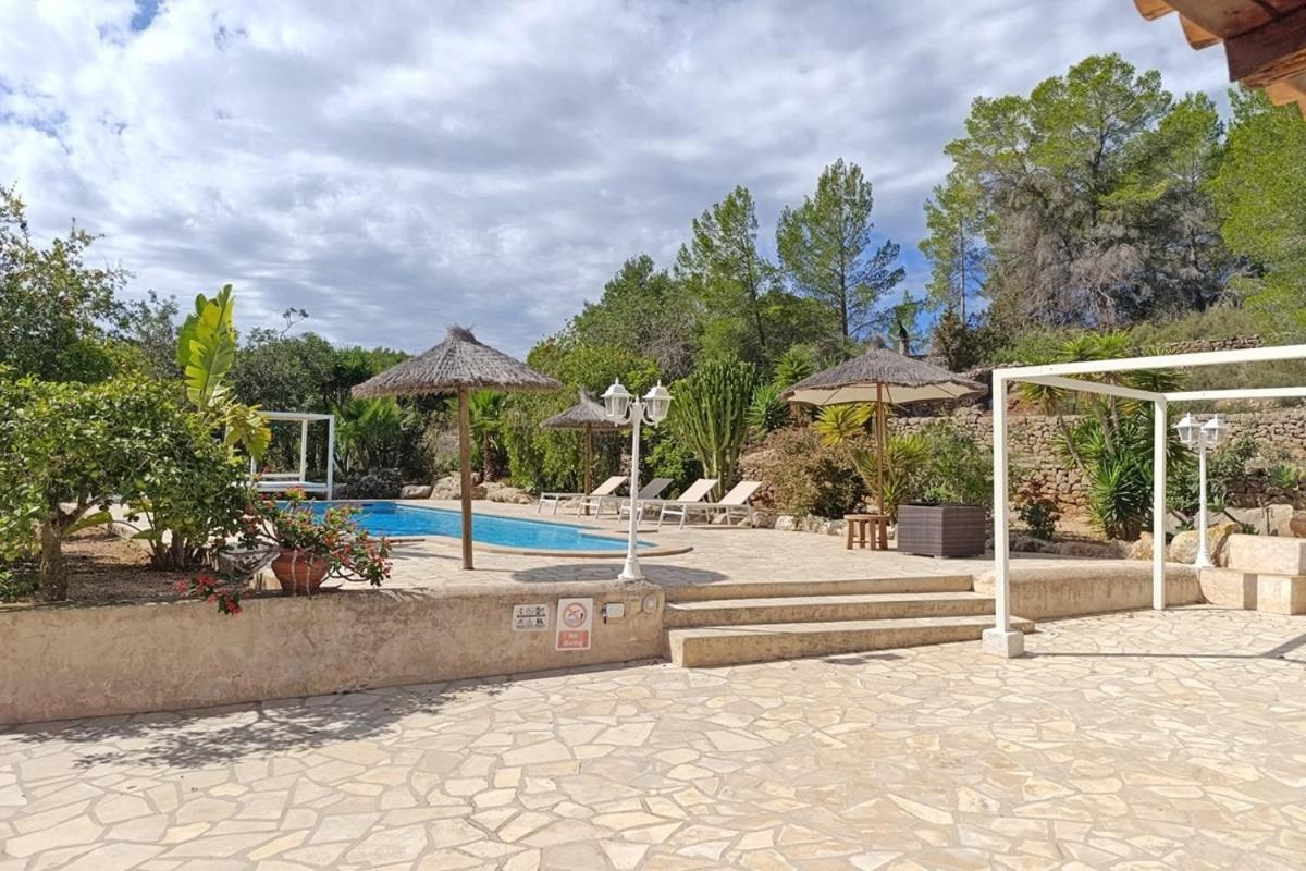 Maison Calme Wifi, Aircon, Private Pool Villa *