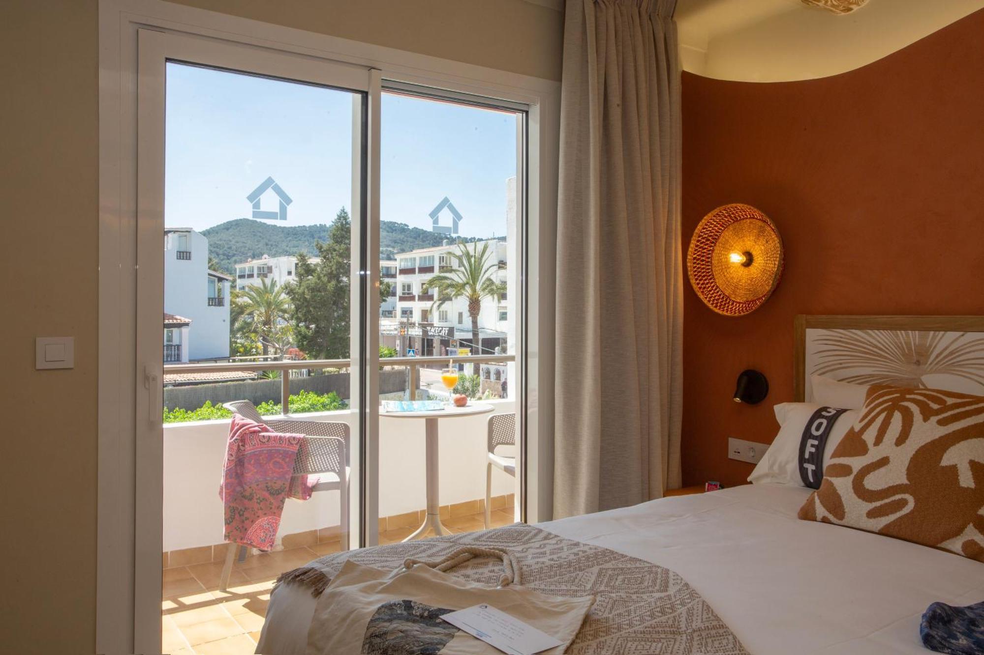 Casual Bahia Ibiza San Antonio (Ibiza)