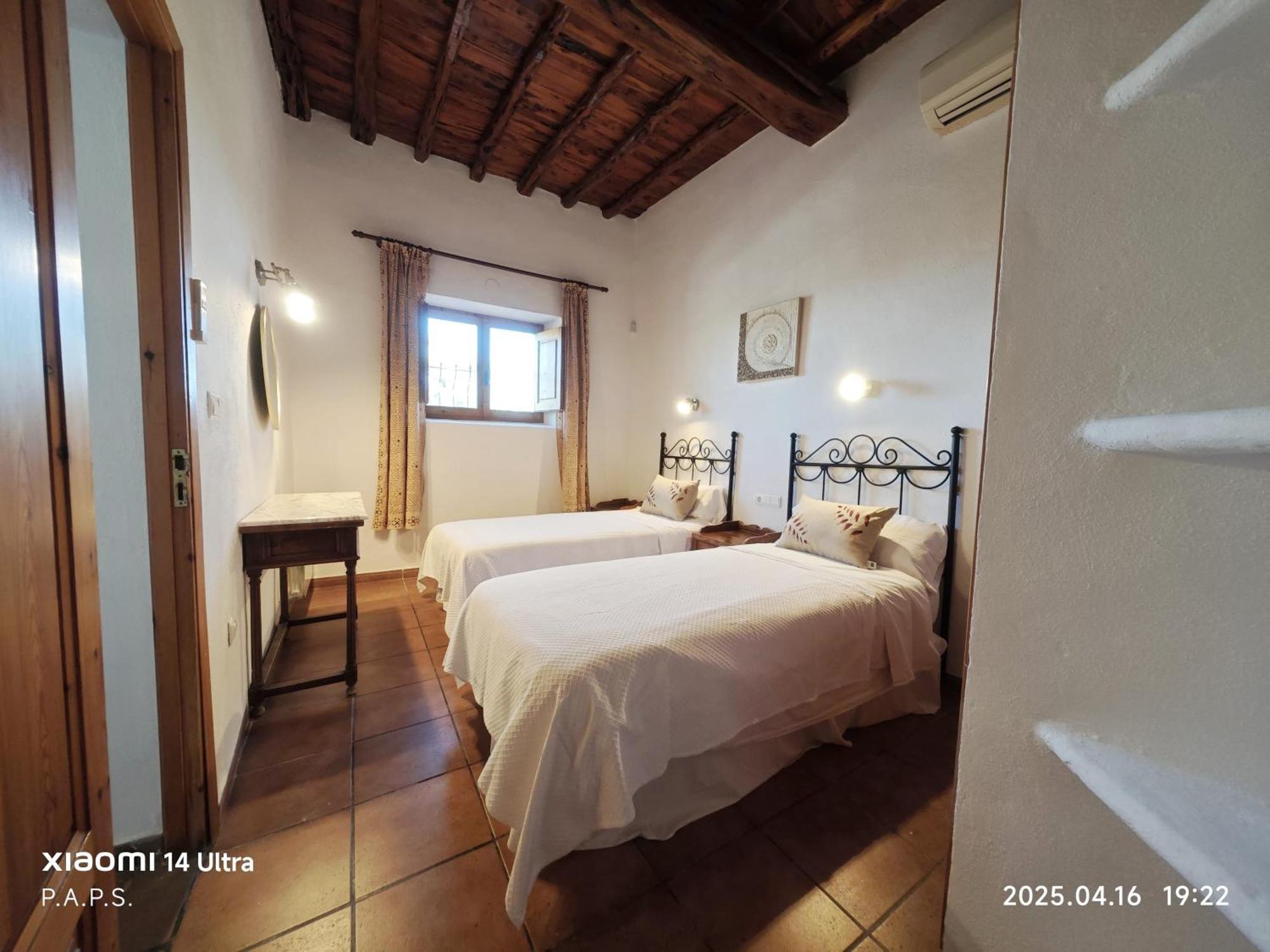 Casa Lluc Con Piscina, Jardin Y Vista Al Campo * Sant Miquel de Balansat