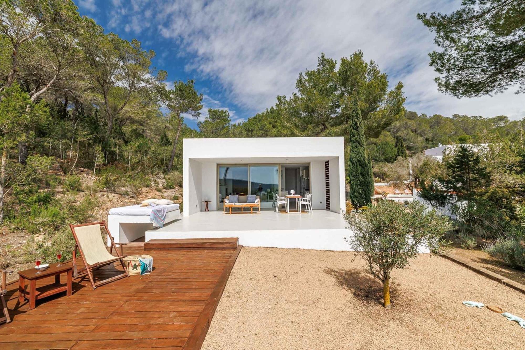 Surf House Holiday home Sant Josep de sa Talaia