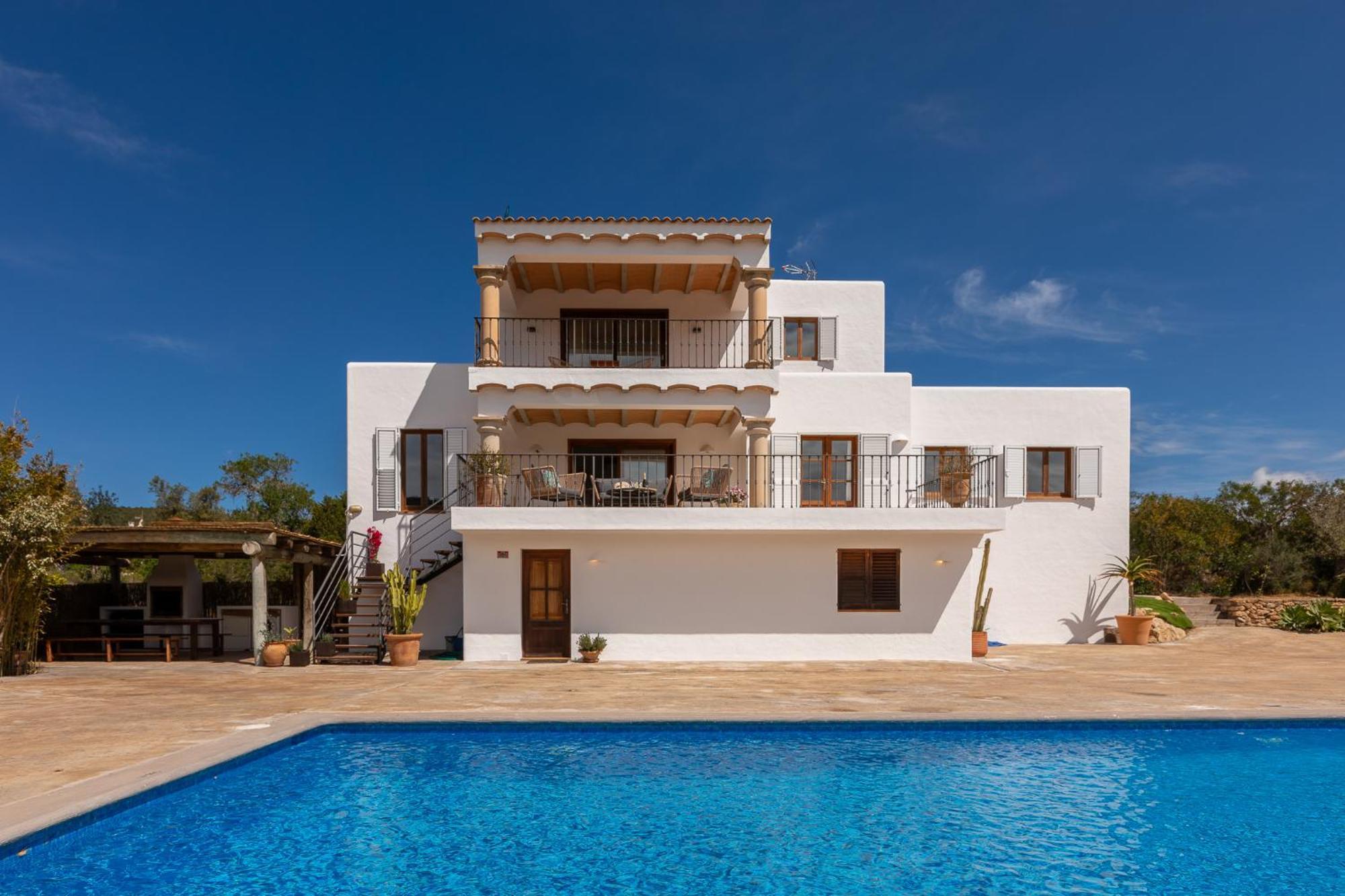 New! Portmany - Villa