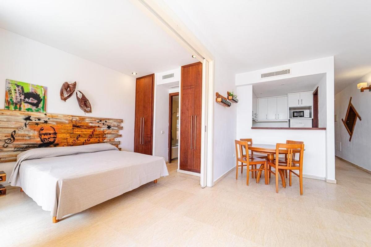Amazing Seafront Den Bossa 3 Apartamento *