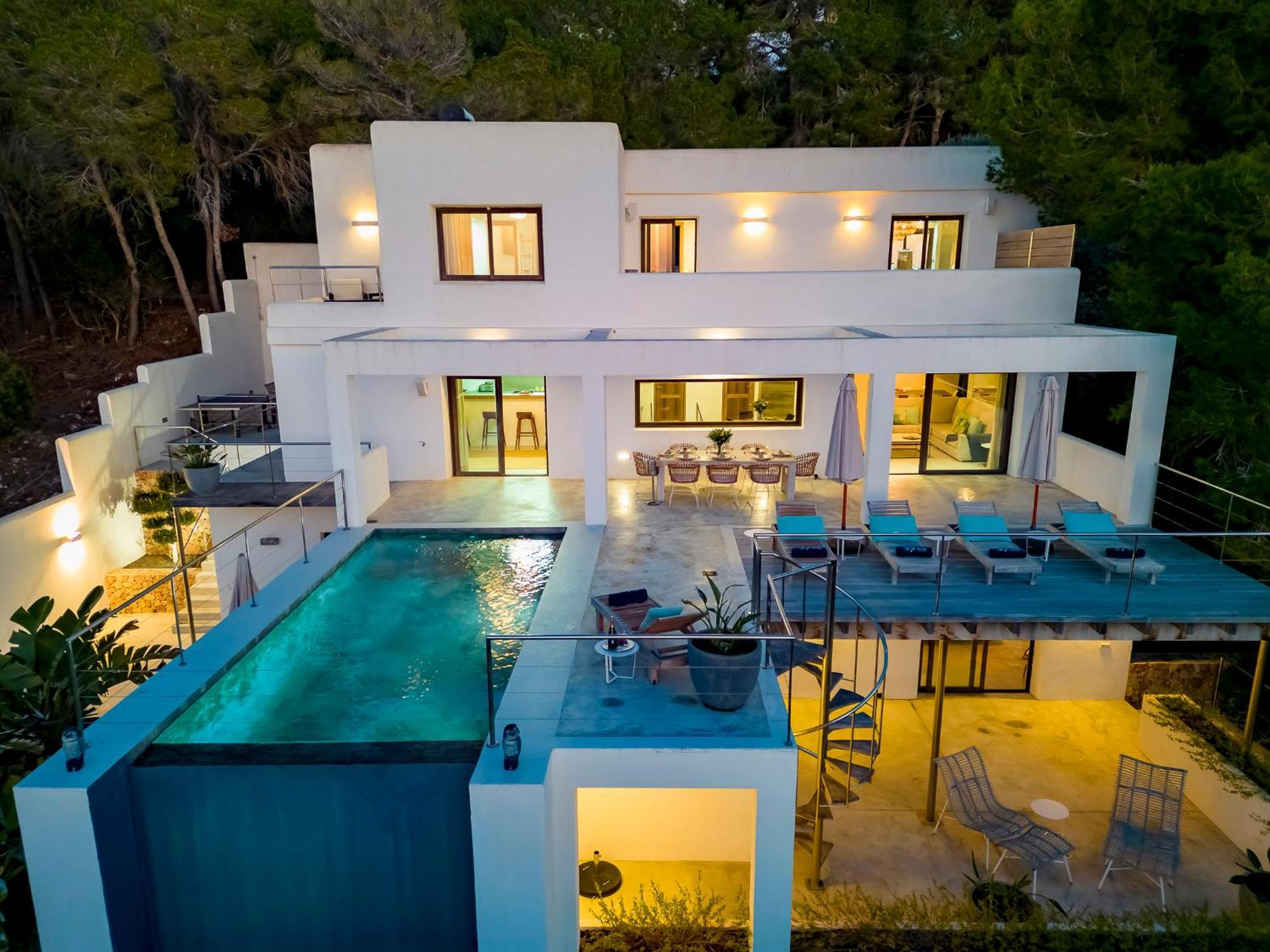 Villa In Cala Salada Sleeps 14 Sant Antoni de Portmany