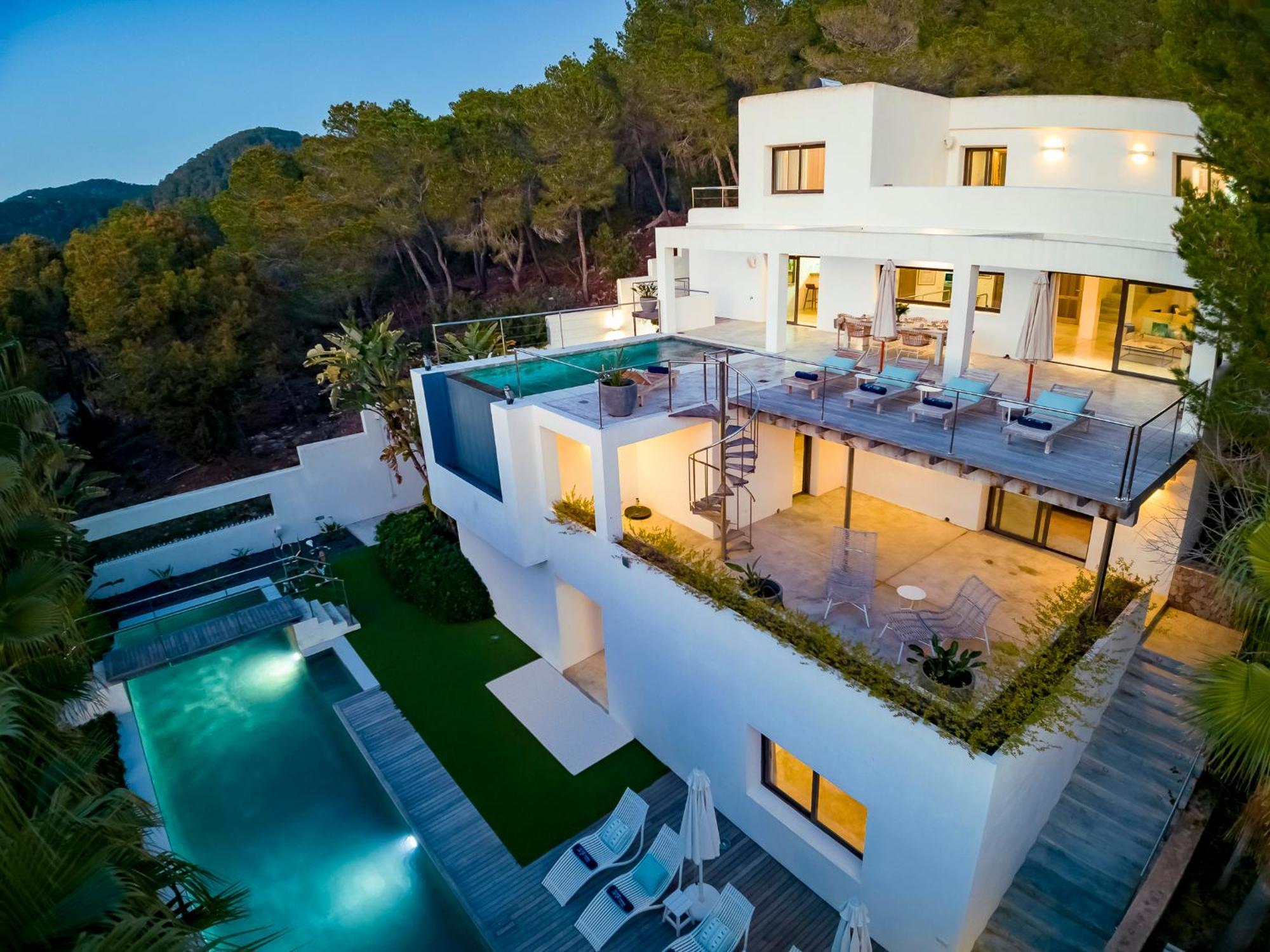Villa In Cala Salada Sleeps 14 Sant Antoni de Portmany