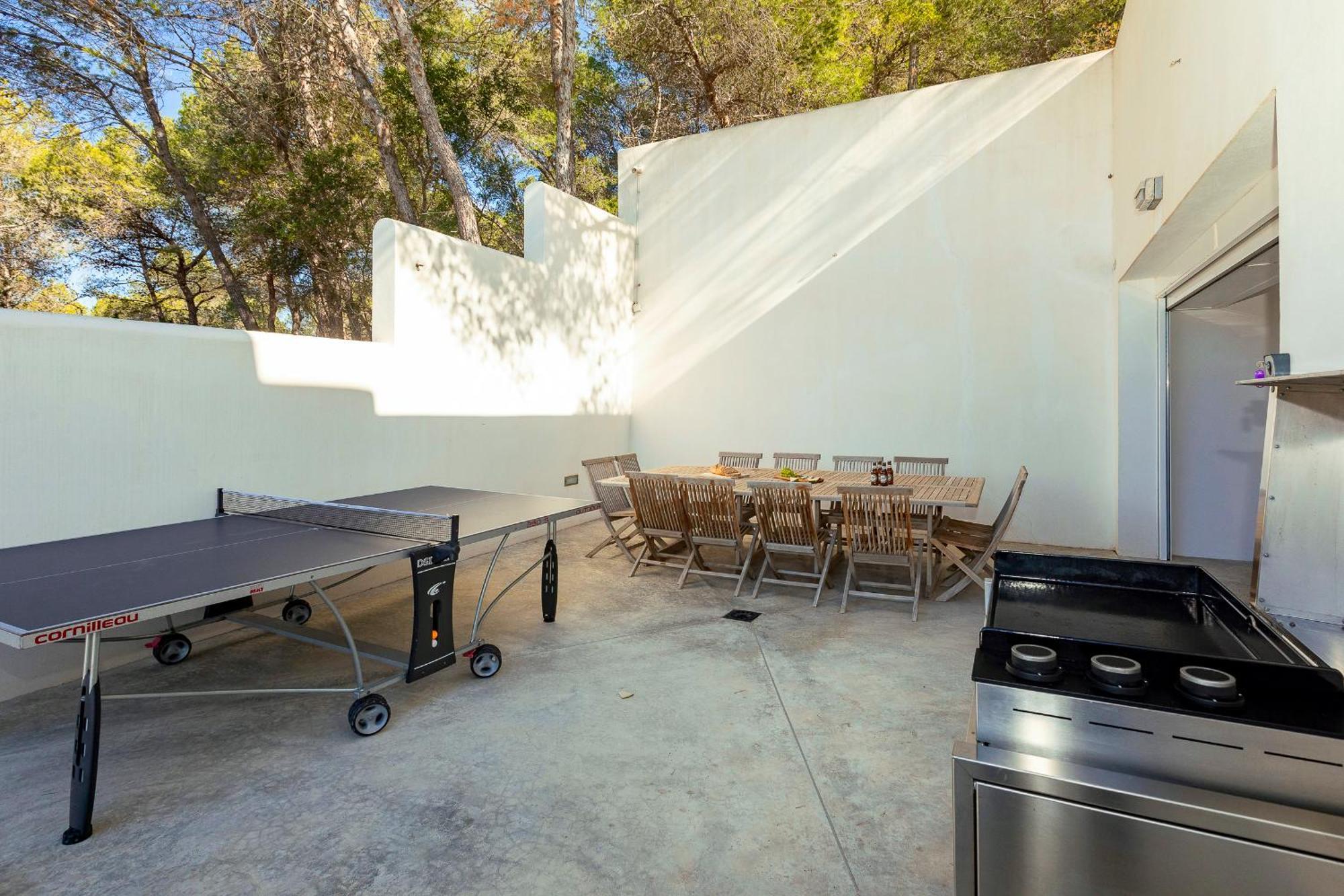 Villa In Cala Salada Sleeps 14