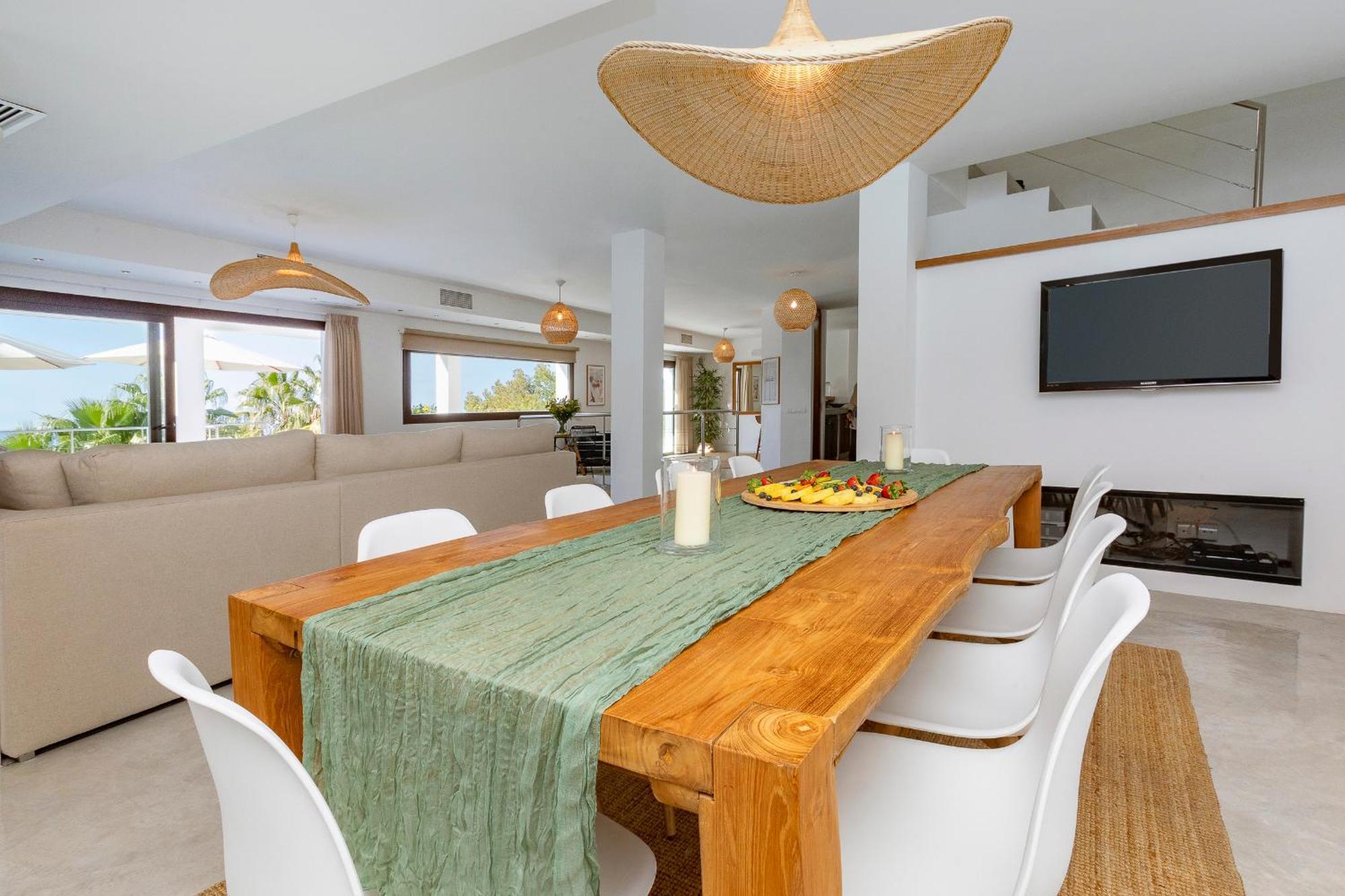 In Cala Salada Sleeps 14 Villa Sant Antoni de Portmany