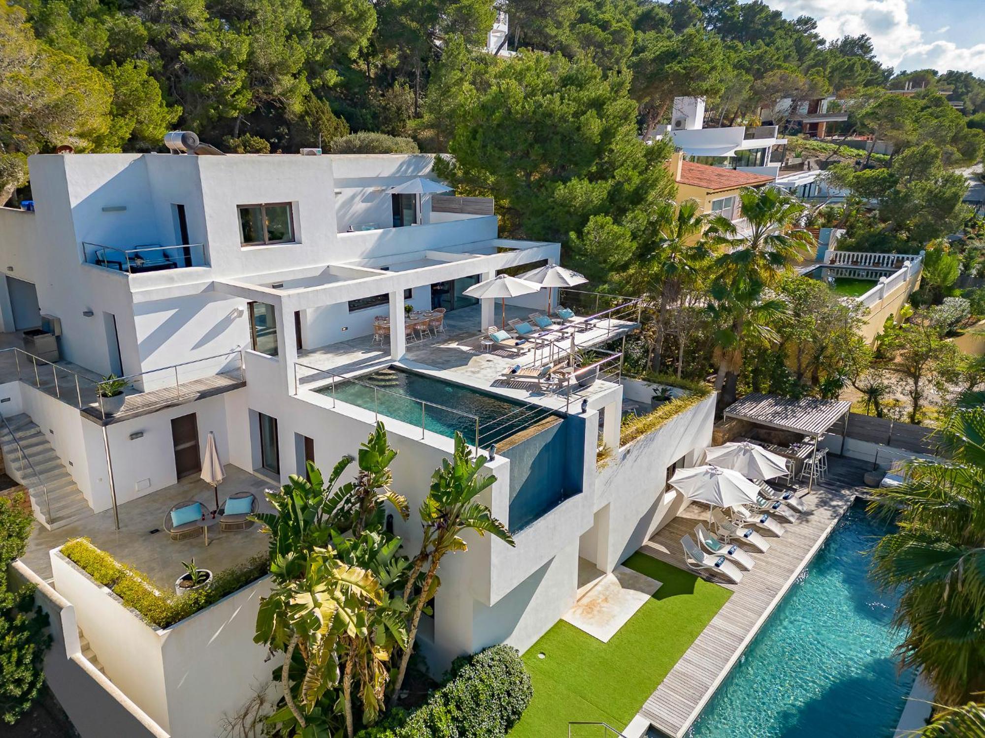 In Cala Salada Sleeps 14 Villa Sant Antoni de Portmany