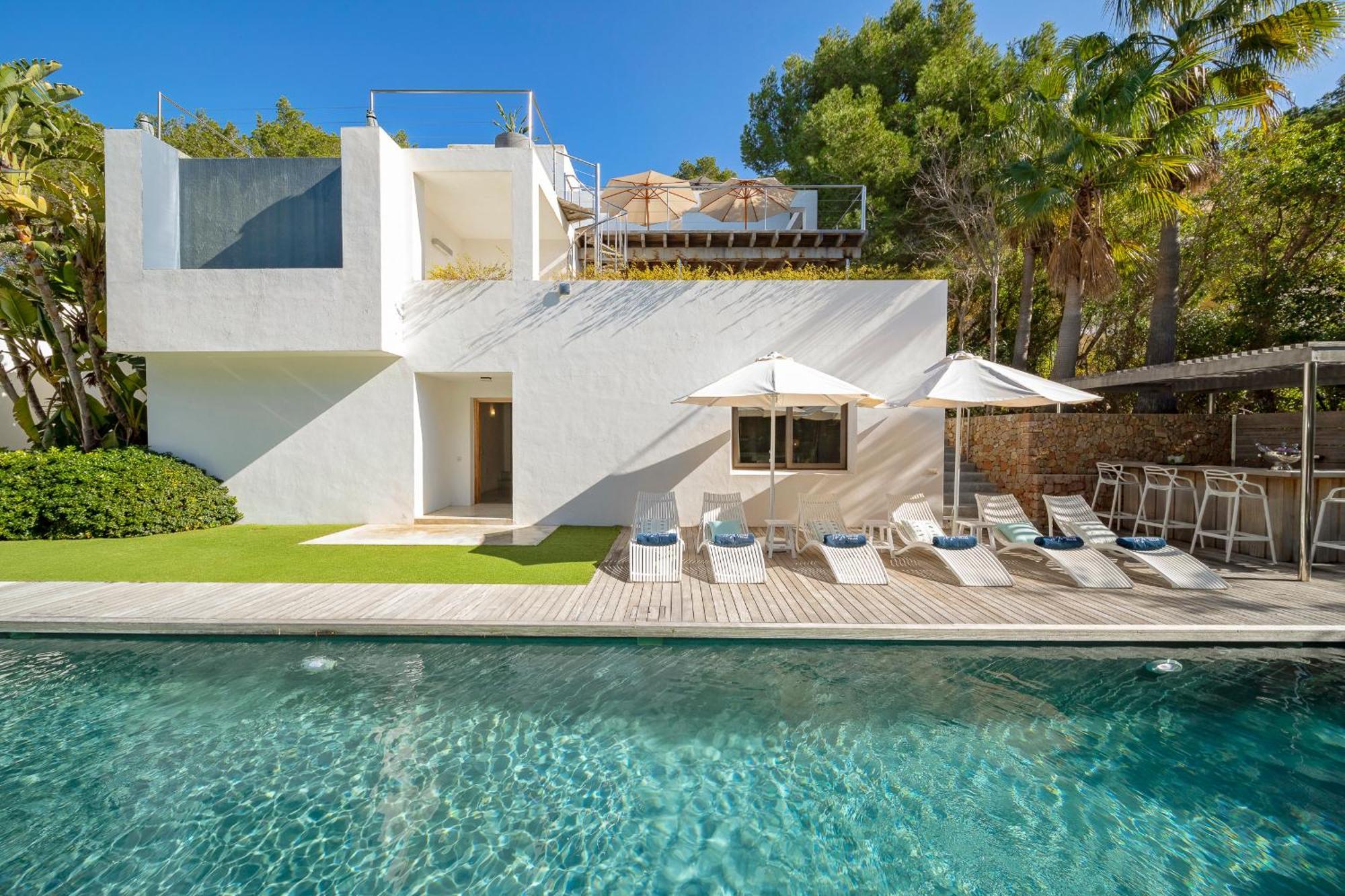 In Cala Salada Sleeps 14 * Sant Antoni de Portmany