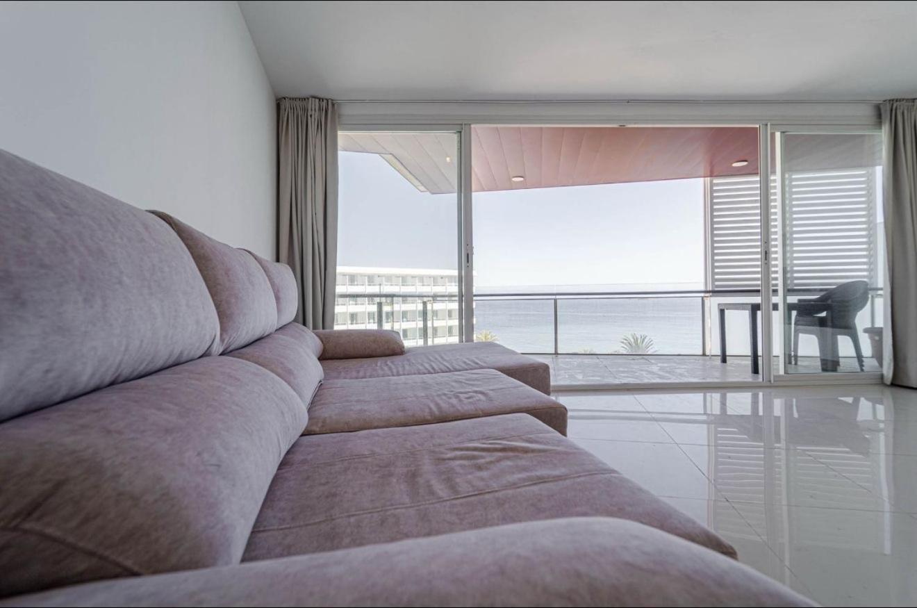 Apartment Modern Seaview Bossa