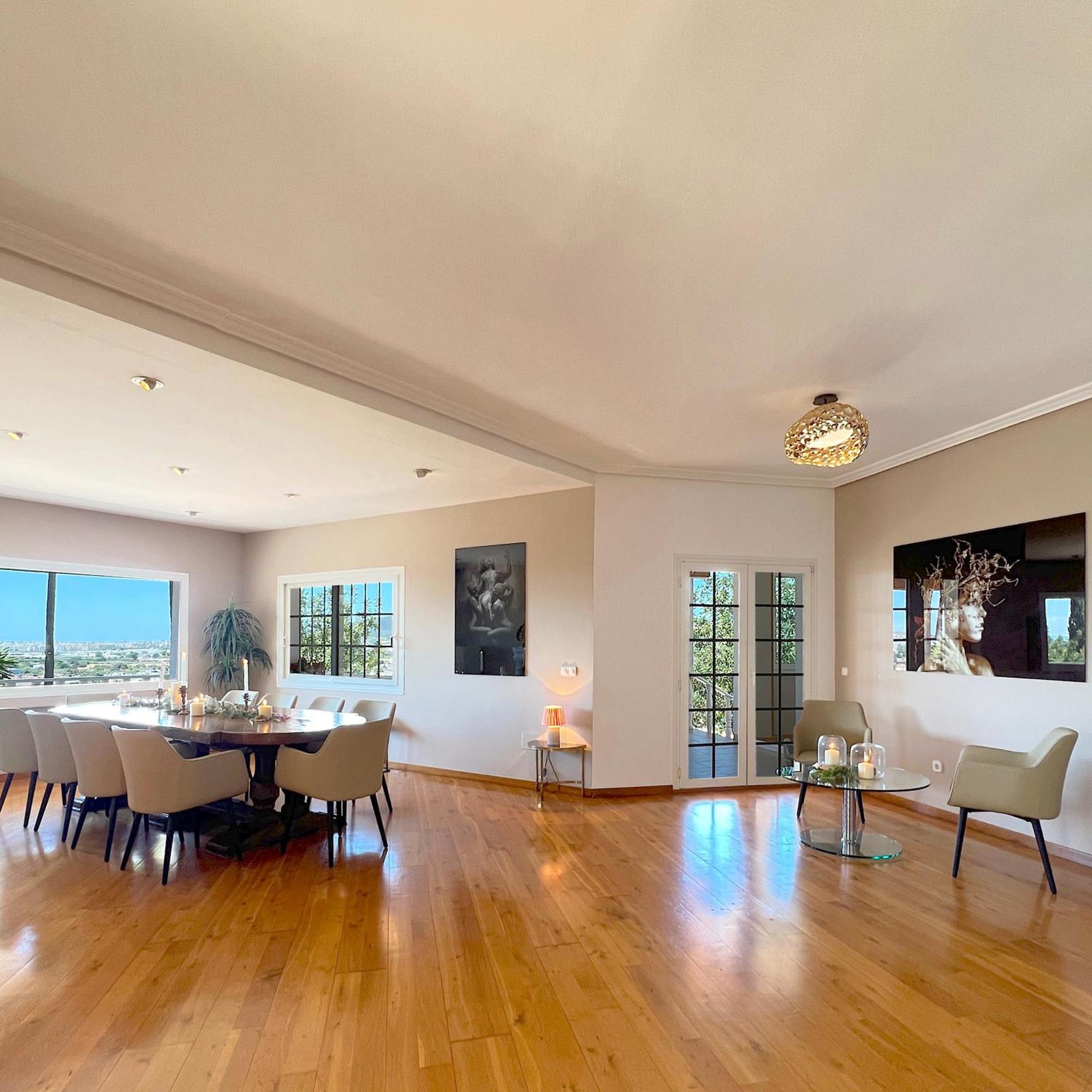 Bloom Villa *