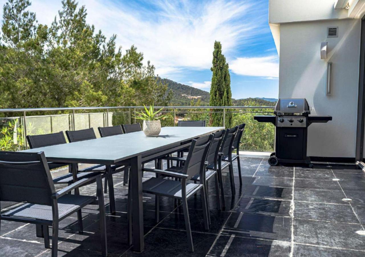 La Perla De Ibiza * Santa Eulária des Riu