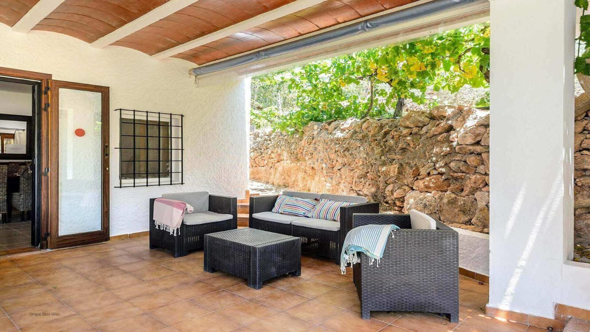 Villa New! Lluis Benirras *