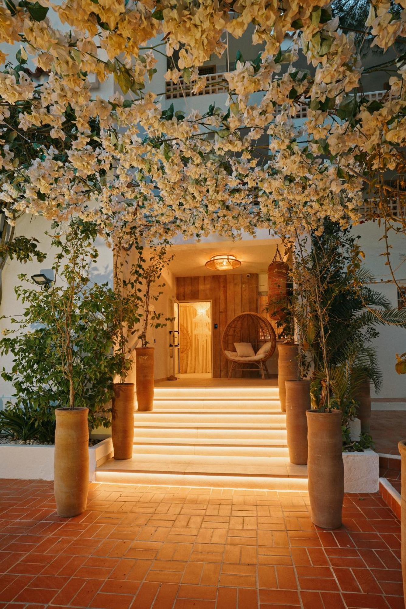Sunset Oasis Ibiza Adults Only - New 2025 Aparthotel Sant Antoni de Portmany