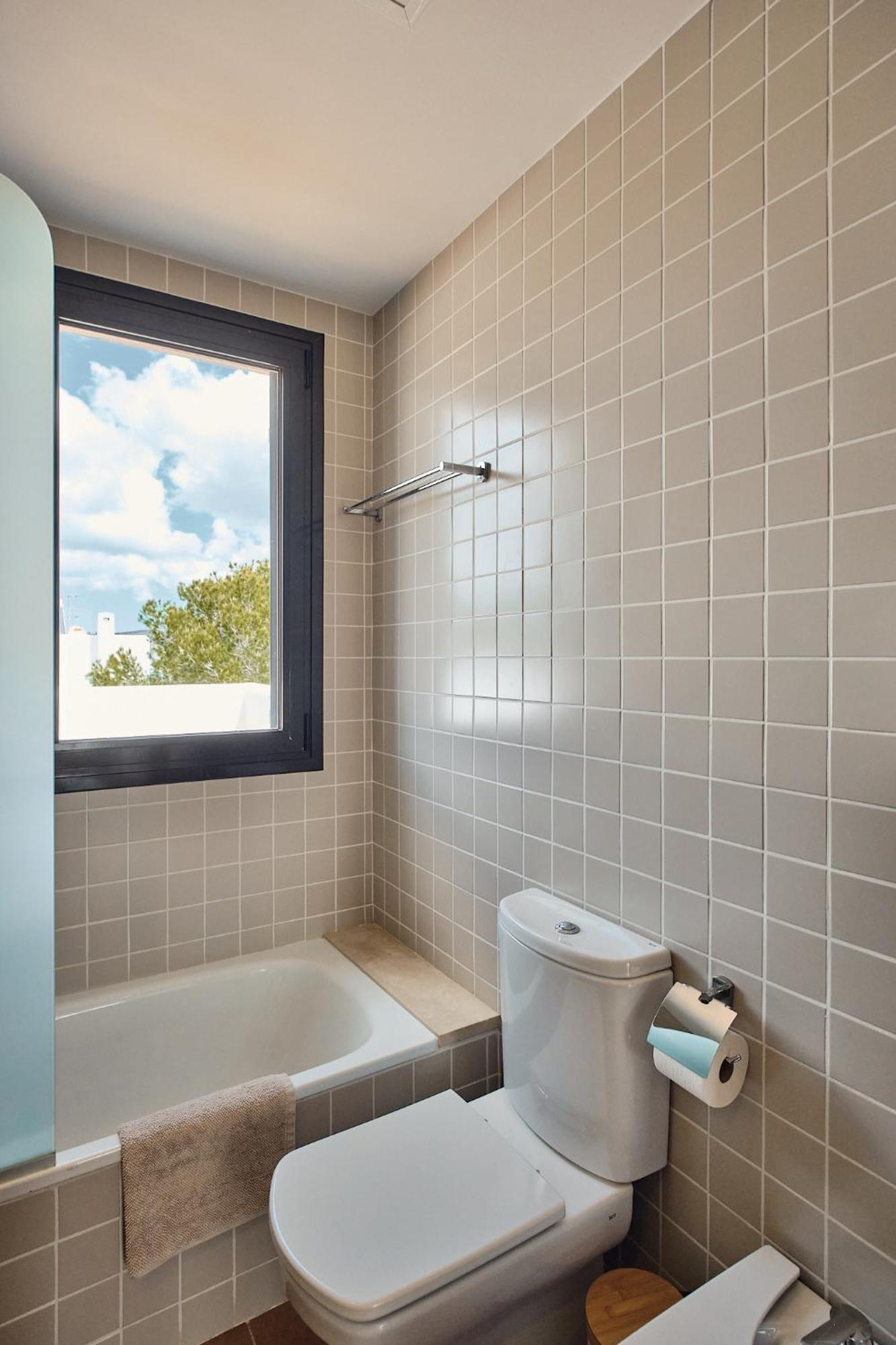 Luxe Met Privezwembad - Sant Antoni View - Oasis