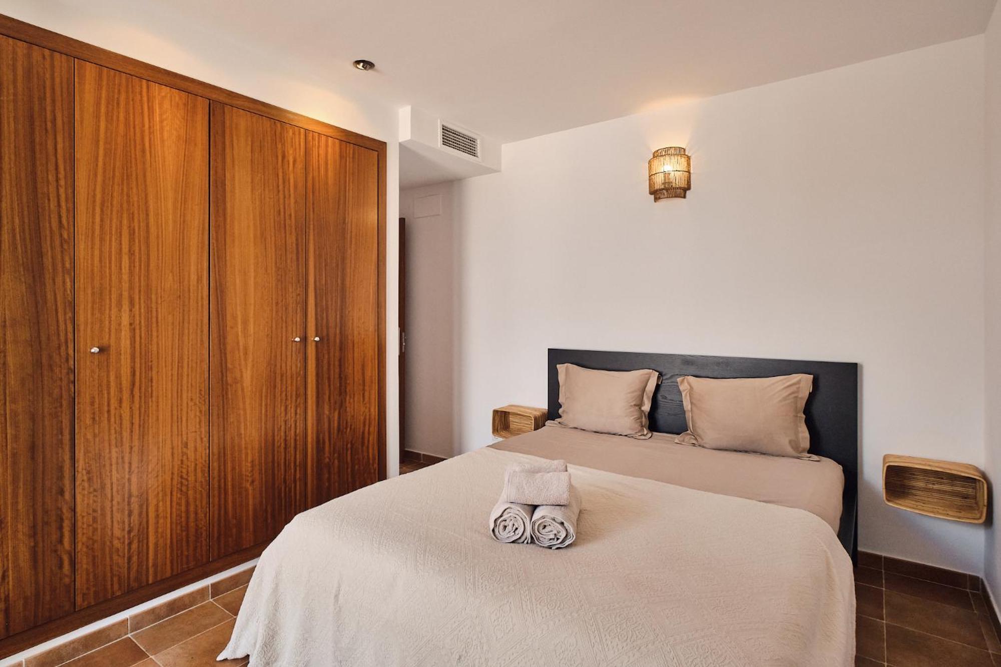 Luxe Met Privezwembad - Sant Antoni View - Oasis Pousada