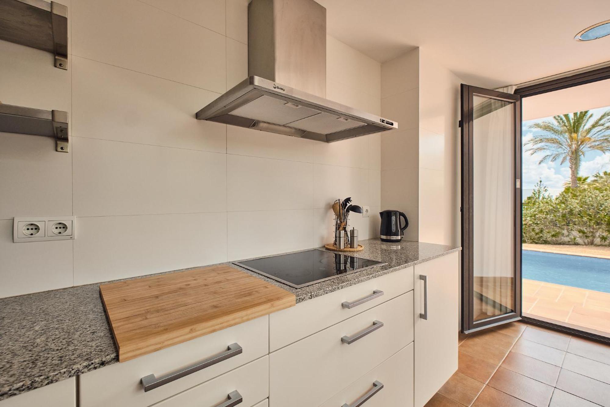 Luxe Met Privezwembad - Sant Antoni View - Oasis Pousada