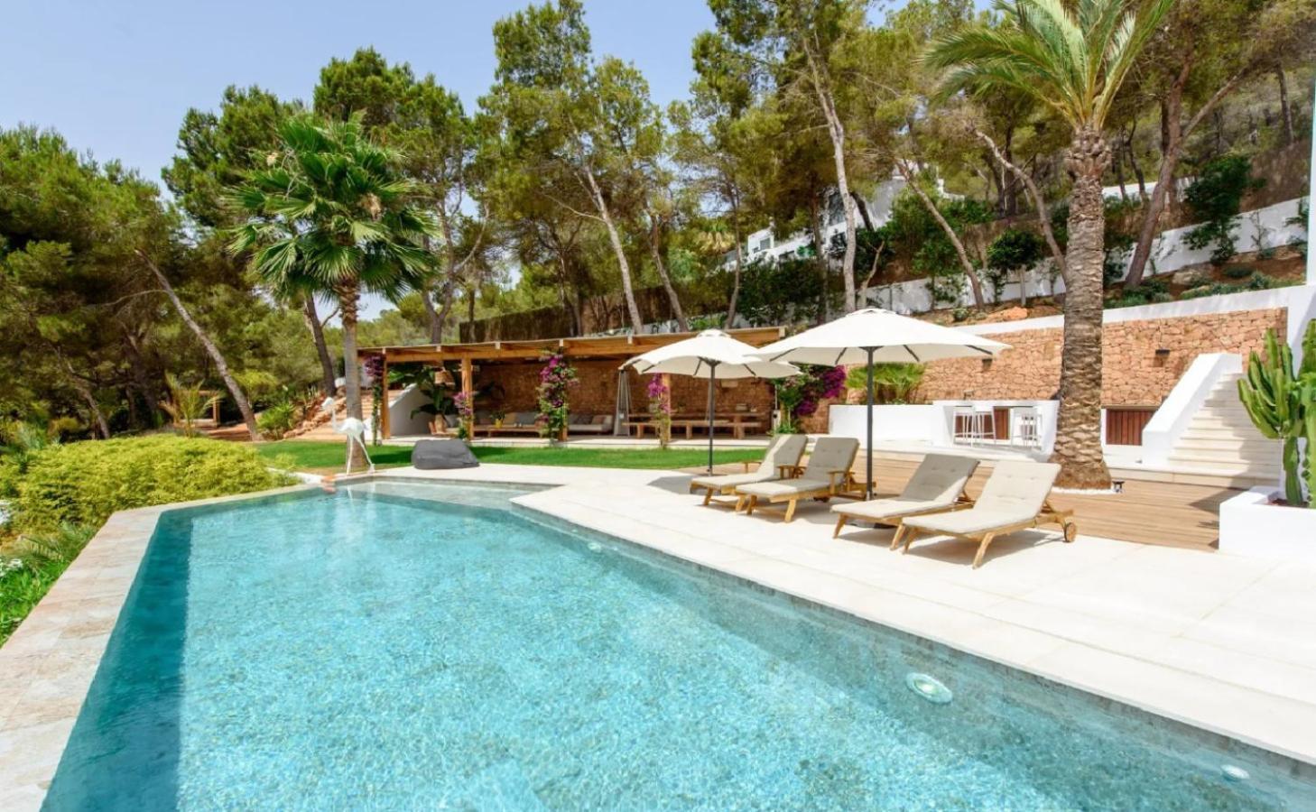 Casa Adel * San José