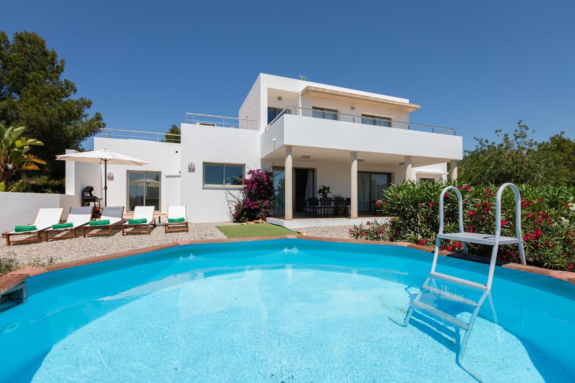 New! Es Redo-spacious & Relax * Sant Josep de sa Talaia