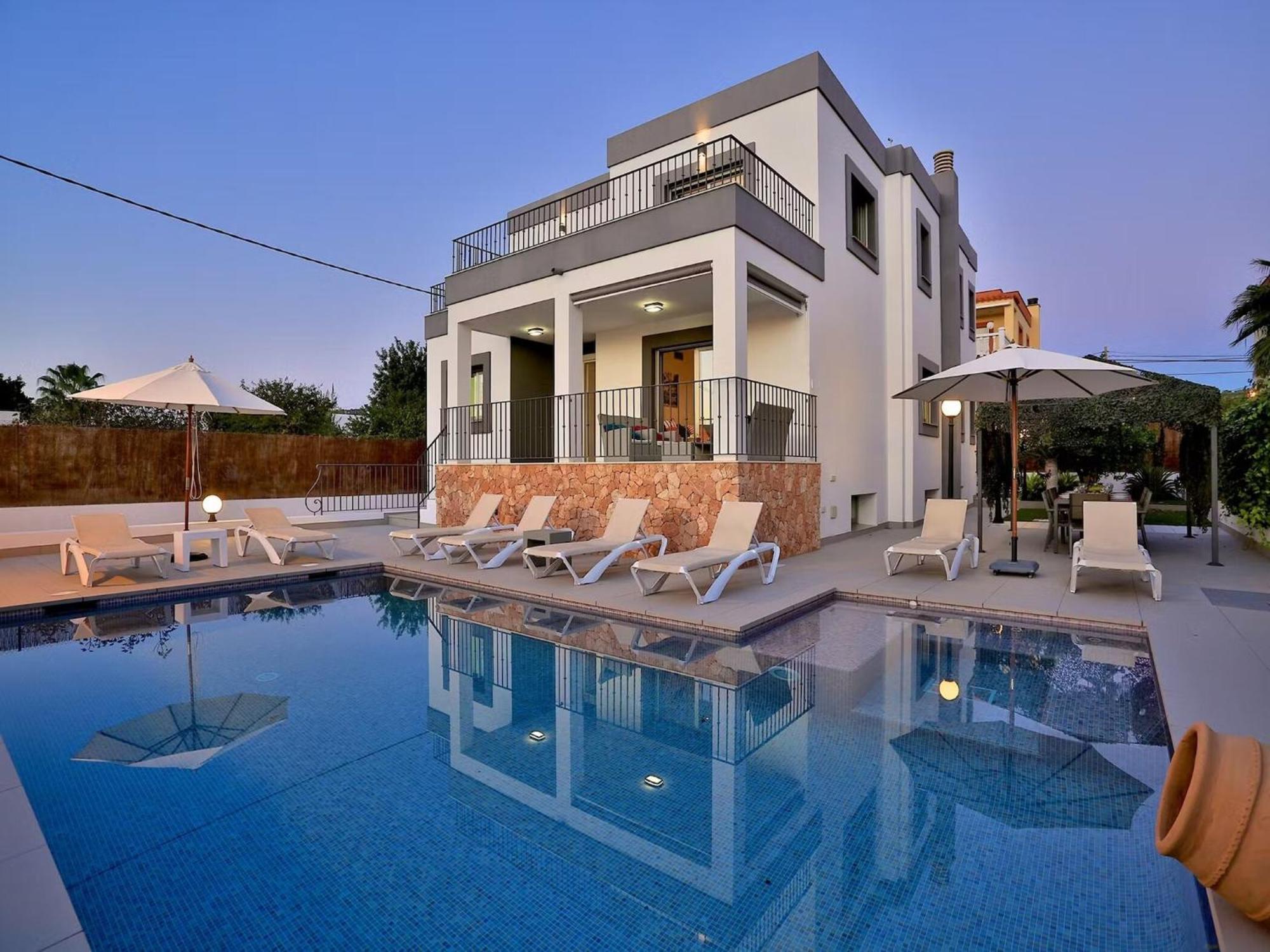 Amazing Near Ibiza Town Villa Can Furnet