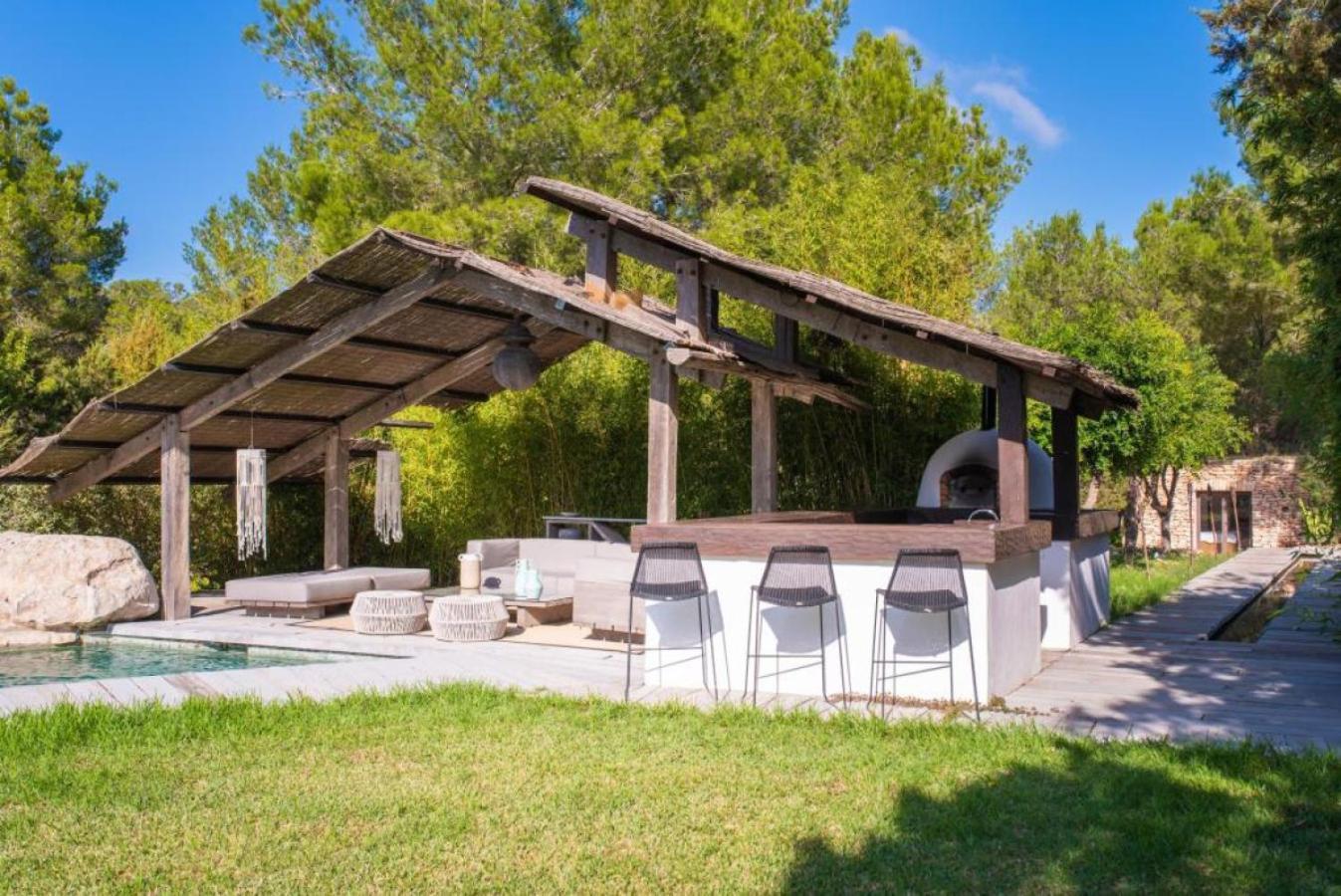 Clari Villa *