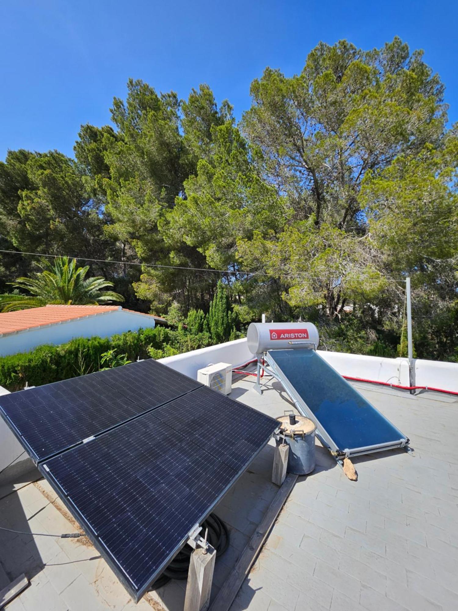 Private Mit Eigenem Pool Unter Palmen Holiday home *