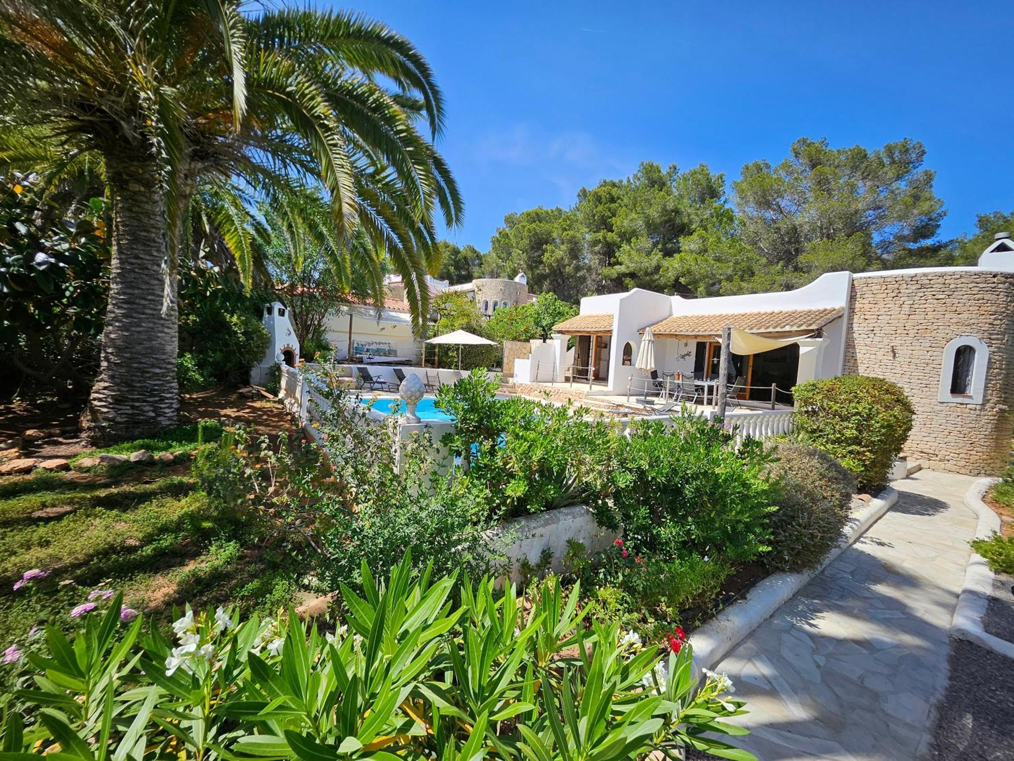 Holiday home Private Mit Eigenem Pool Unter Palmen Cala Llenya (Ibiza)