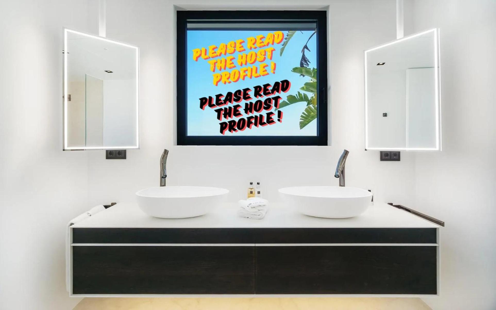 Luxxuryy Ibiza With Pool Ferienhaus