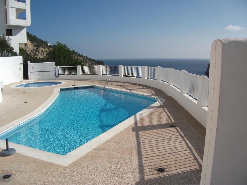 El Dango 2 Cala Llonga (Ibiza)