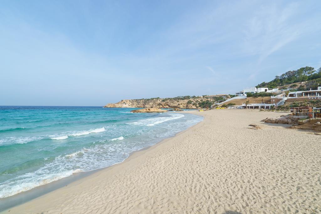 Cala Tarida Blue Beach *