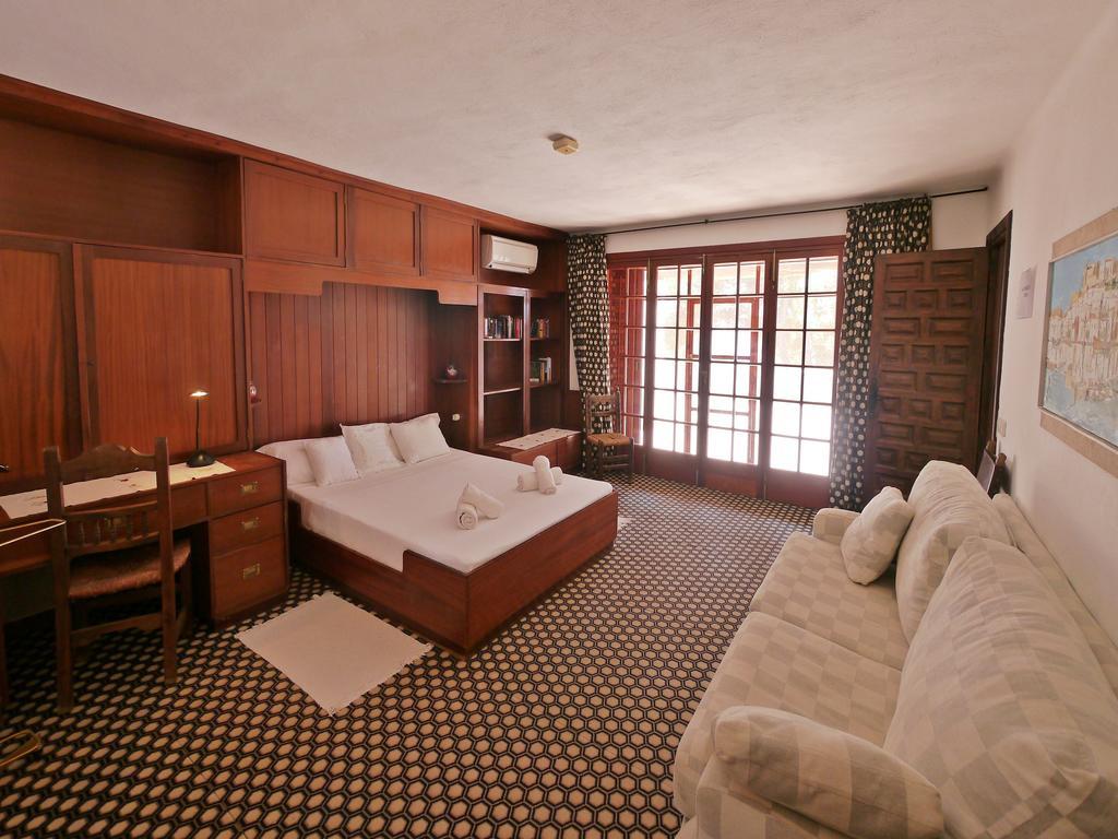 Colina Ibiza Villa