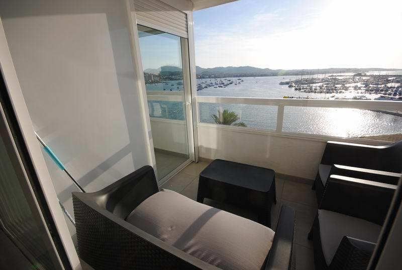 Premium Cafe Del Mar * San Antonio (Ibiza)