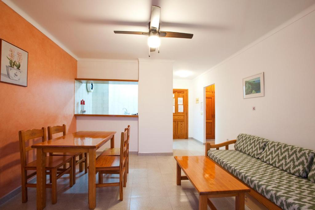 Apartment Playa Es Canar (Ibiza)