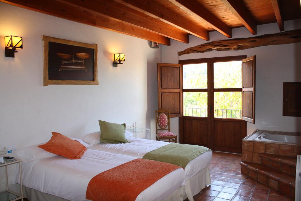 Farm stay Pere Sord *