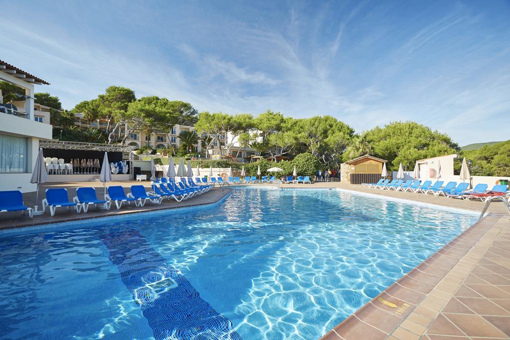 Hotel Invisa Club Cala Blanca 3*