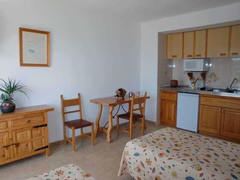 Mar Bella Apartment