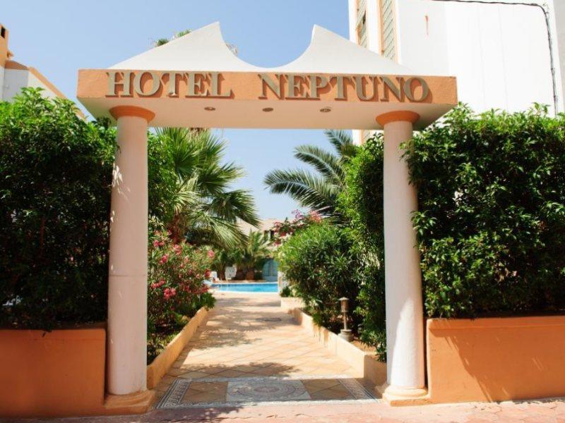 Neptuno 3* Ibiza-stad