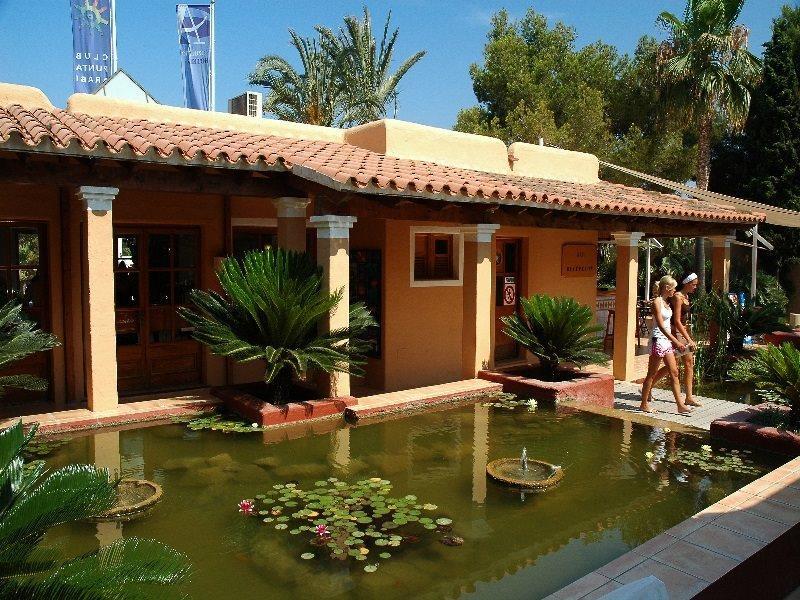Fergus Style Punta Arabi 4*