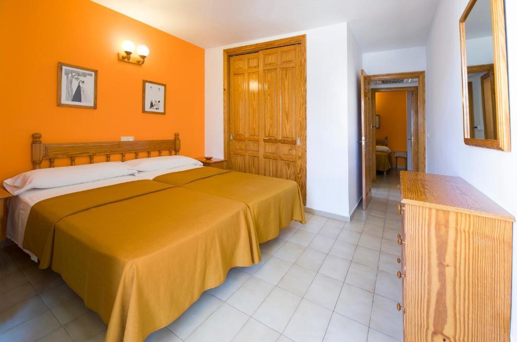 Aparthotel Jovial Sant Antoni de Portmany