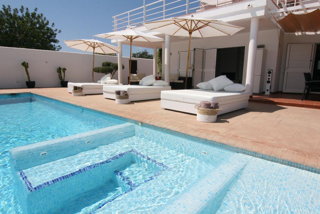 Mara Villa
