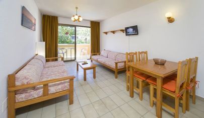 Aparthotel Jovial Sant Antoni de Portmany