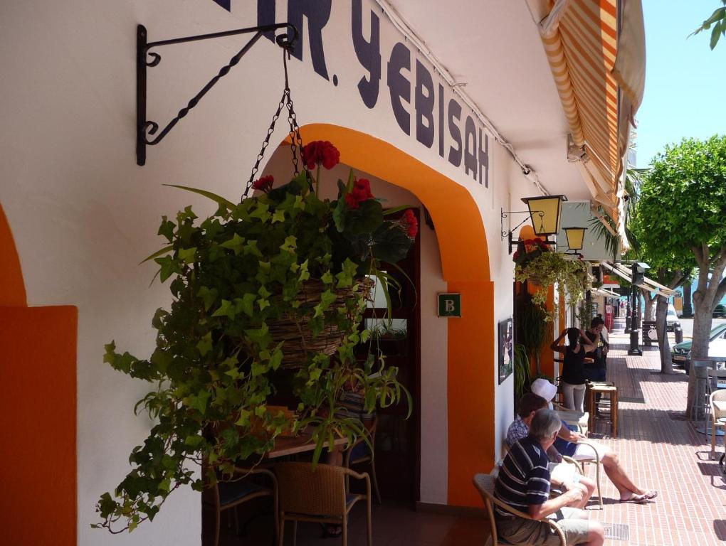 Pensión Yebisah