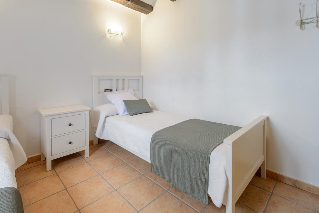 Almond San Antonio (Ibiza)