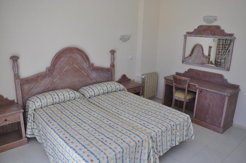 Neptuno Hotel 3*