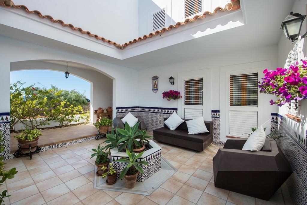 Villa Mercedes *