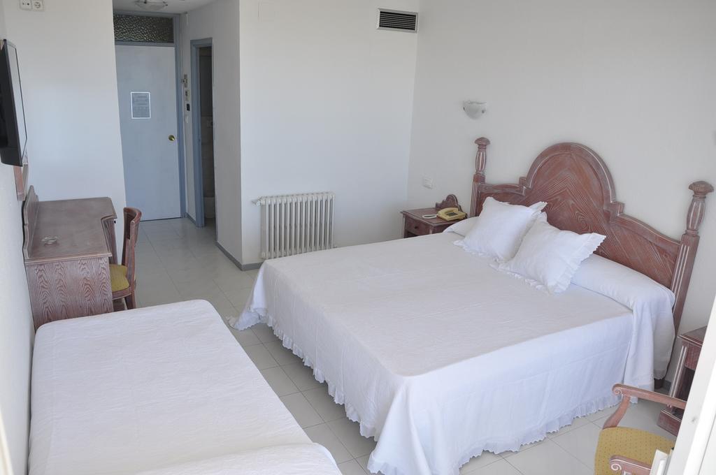 Neptuno Hotel 3*
