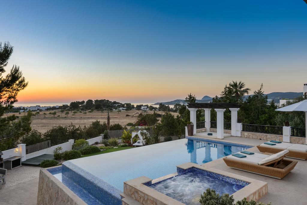Villa Almond San Antonio (Ibiza)