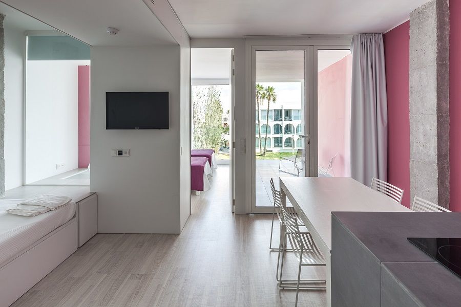 Aparthotel Ebano & (adults Only) Playa d'en Bossa