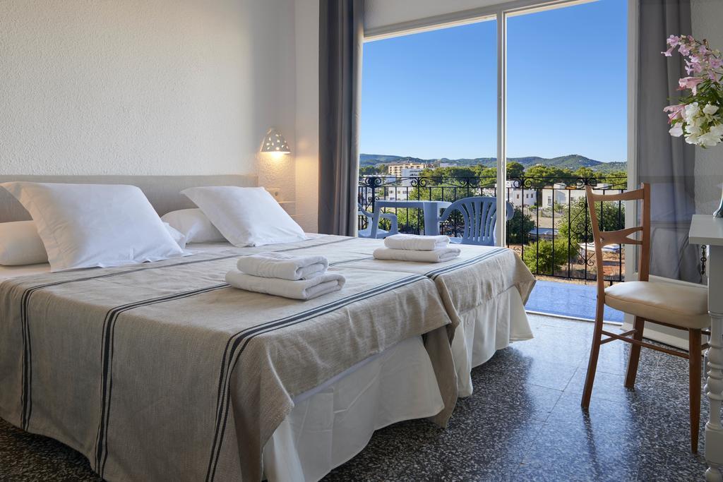Flamingo Hotel Es Canar (Ibiza)